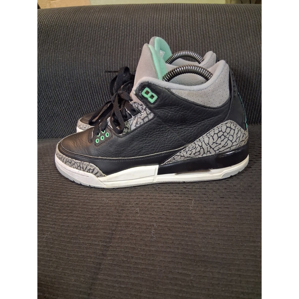 Jordan Kids Black & Gray Sneakers with Mint Accents